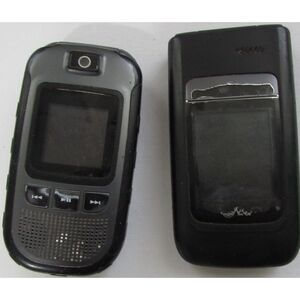 Set of 2 vintage lg black cell flip phones